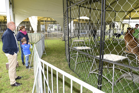 Presserundgang auf der Circus Krone-Farm in Weßling