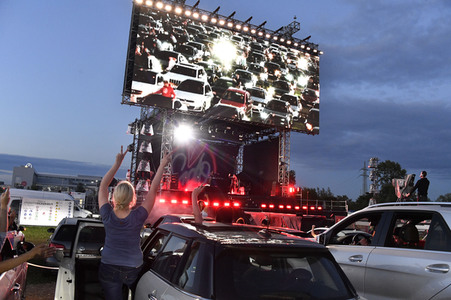 Autokino Live Konzert von Sido in Schönefeld