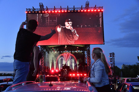 Autokino Live Konzert von Sido in Schönefeld