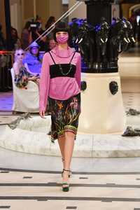 Anja Gockel Fashionshow Summer 2021 'Asuka' in Berlin