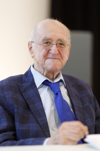 Schenkung von Alfred Biolek in Köln