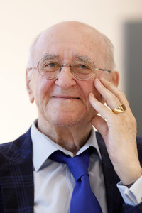 Schenkung von Alfred Biolek in Köln