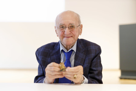 Schenkung von Alfred Biolek in Köln