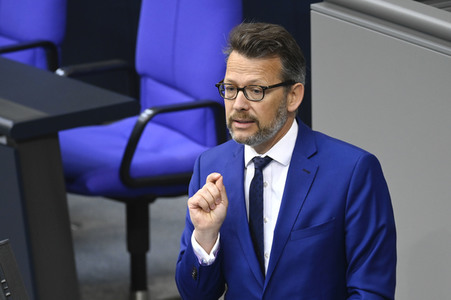 170. Sitzung des Deutschen Bundestages in Berlin