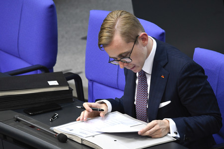 169. Sitzung des Deutschen Bundestages in Berlin