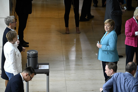 Abstimmung zum Corona Konjunkturpaket in Berlin