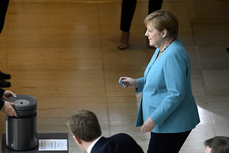 Abstimmung zum Corona Konjunkturpaket in Berlin