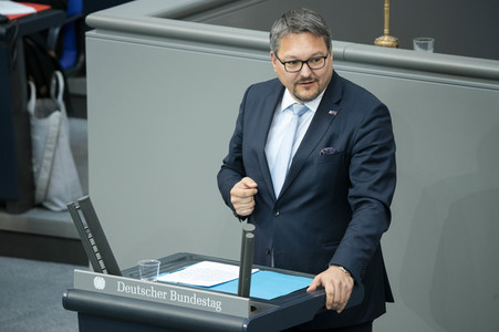 170. Sitzung des Deutschen Bundestages in Berlin