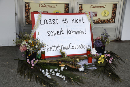 Demonstration zur Rettung des Kinos Colosseum in Berlin