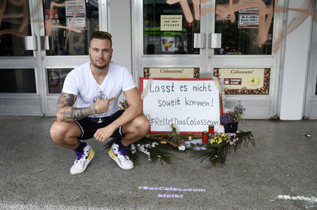Demonstration zur Rettung des Kinos Colosseum in Berlin