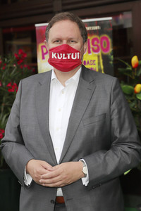 Showpremiere 'Paradiso' in Hamburg