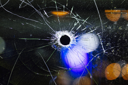 Symbolfoto Einschussloch