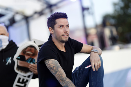 Autokino-Konzert von Le Shuuk in Bonn