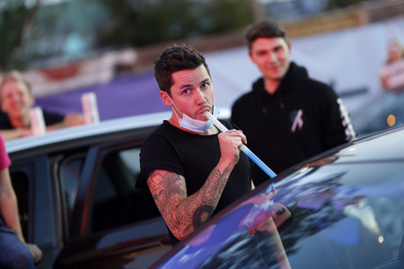 Autokino-Konzert von Le Shuuk in Bonn