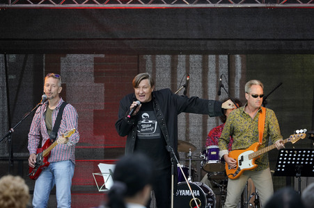 Picknickkonzert mit Ulli und die grauen Zellen in Werder