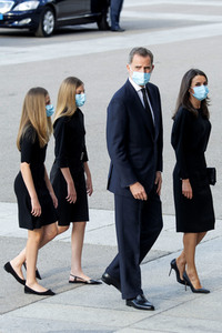 Gedenkmesse für die Opfer des Coronavirus in Madrid