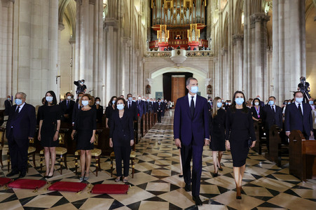 Gedenkmesse für die Opfer des Coronavirus in Madrid