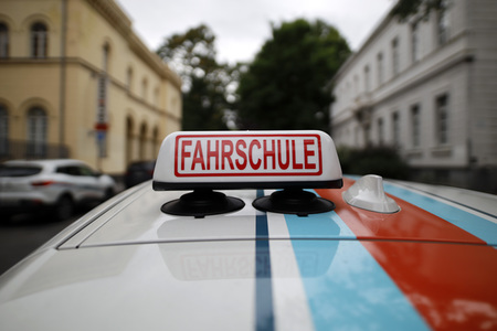 Symbolfoto Fahrschule