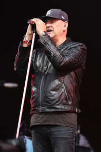 Autokultur-Konzert von Fury in the Slaughterhouse in Hannover