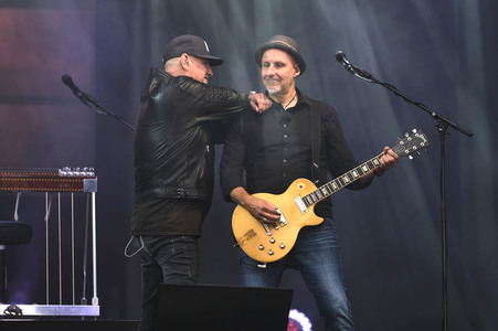 Autokultur-Konzert von Fury in the Slaughterhouse in Hannover