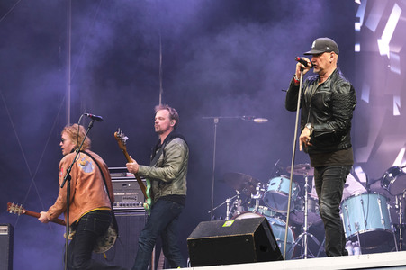 Autokultur-Konzert von Fury in the Slaughterhouse in Hannover