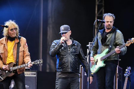 Autokultur-Konzert von Fury in the Slaughterhouse in Hannover