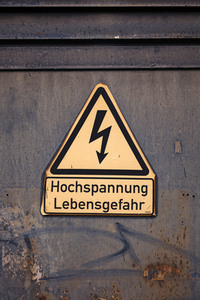 Symbolfoto Hochspannung
