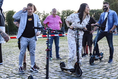 Autokultur mit Oliver und Amira Pocher in Hannover