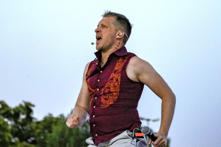 Autokultur mit Oliver und Amira Pocher in Hannover