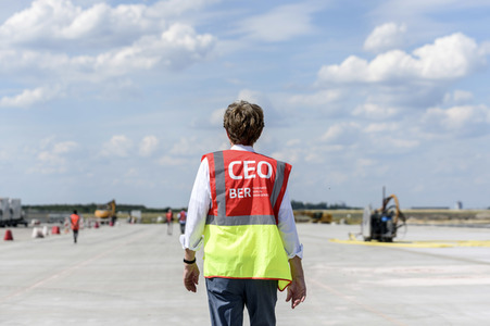 Vorfeld-Baustelle am Flughafen Berlin Brandenburg in Schönefeld