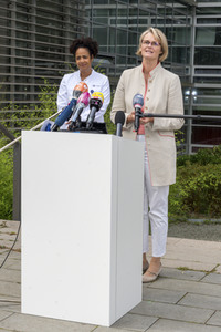 Bundesministerin Anja Karliczek zu Besuch im Universitätsklinikum Hamburg-Eppendorf