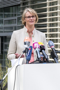 Bundesministerin Anja Karliczek zu Besuch im Universitätsklinikum Hamburg-Eppendorf