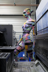 BodyArt Kunstperformance von Jörg Düsterwald mit Aktmodell in Hannover