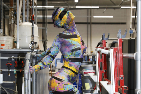 BodyArt Kunstperformance von Jörg Düsterwald mit Aktmodell in Hannover