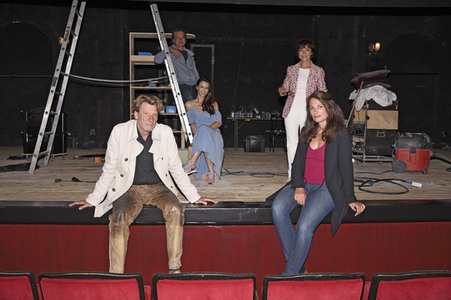 Fototermin zu 'Schwiegermutter und andere Bosheiten' in München