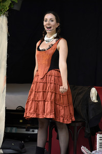 Theateraufführung 'Sängerkrieg der Heidehasen' in Haar