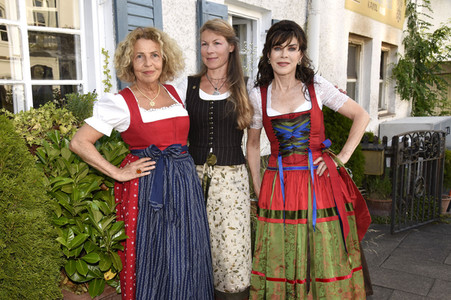 Michaela Keune Modenschau 'Family & Friends' in Pullach