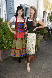 Michaela Keune Modenschau 'Family & Friends' in Pullach