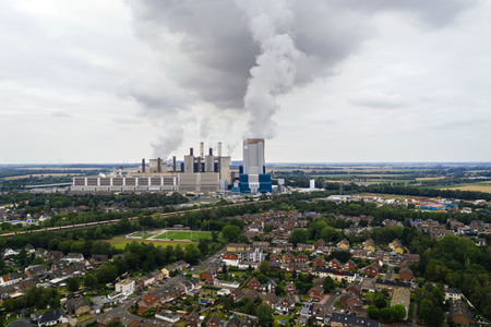 Symbolfoto Kraftwerk Niederaußem