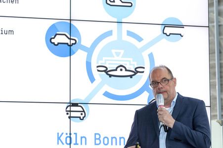 Vorstellung einer Studie für bemannte Flugtaxen am Flughafen Köln/Bonn