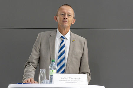 Vorstellung einer Studie für bemannte Flugtaxen am Flughafen Köln/Bonn