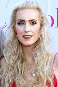 'Golden Things meets Pink Carpet' Pre-Closing Finissage in Hamburg