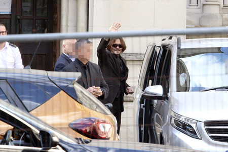 Johnny Depp vor dem High Court in London