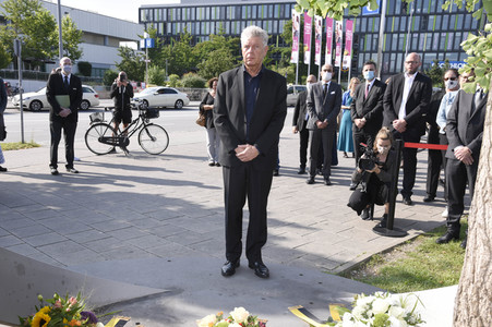Kranzniederlegung die Opfer des Attentats am Olympia-Einkaufszentrum in München