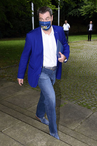 Pressekonferenz zum Schul-Digitalisierungsgipfel in München