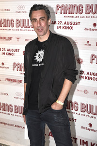Filmpremiere 'Faking Bullshit', Filmfest München Pop-Up