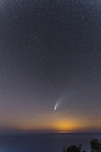 Komet Neowise gesehen vom Cap de Formentor