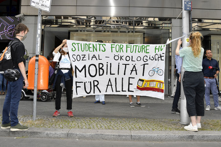 Protestaktion von 'Fridays for Future' in Berlin