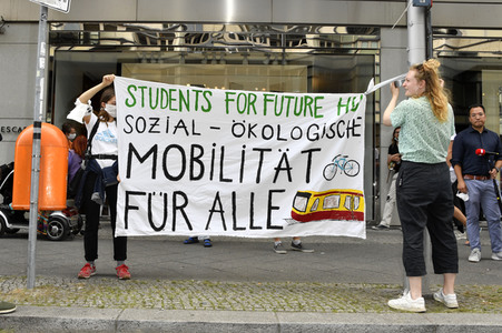 Protestaktion von 'Fridays for Future' in Berlin