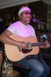 Konzert von Jojo Cumbana in Hamburg